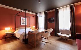 Escalus Luxury Suites Verona