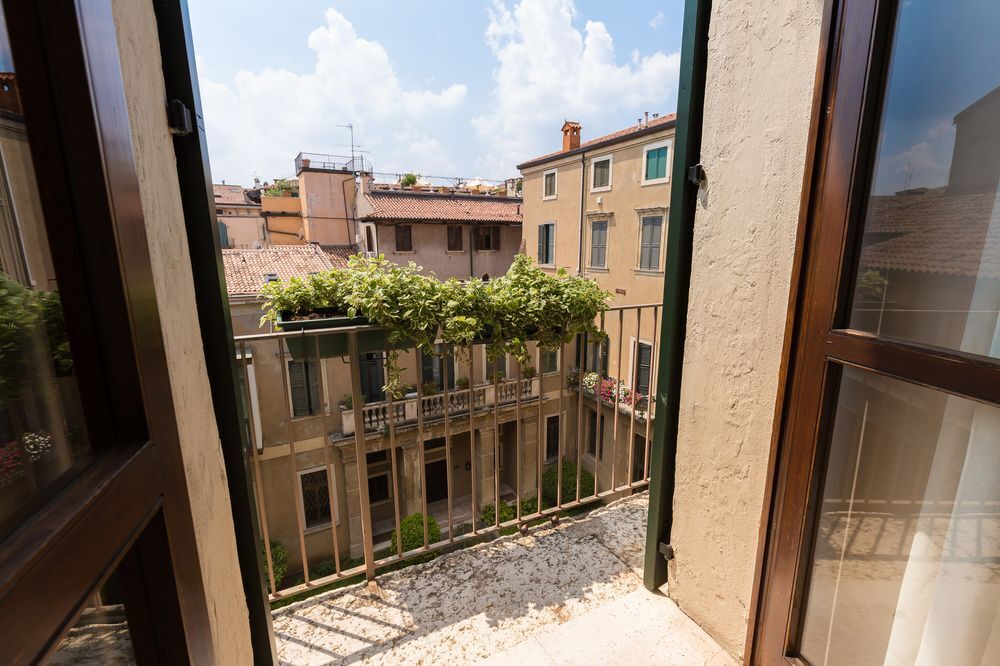 Escalus Luxury Suites Verona Esterno foto